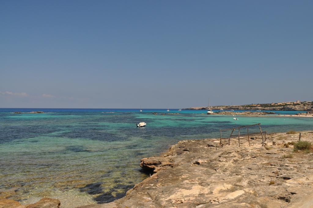Viviendas Turisticas S'Estanyol Ла Савина Екстериор снимка